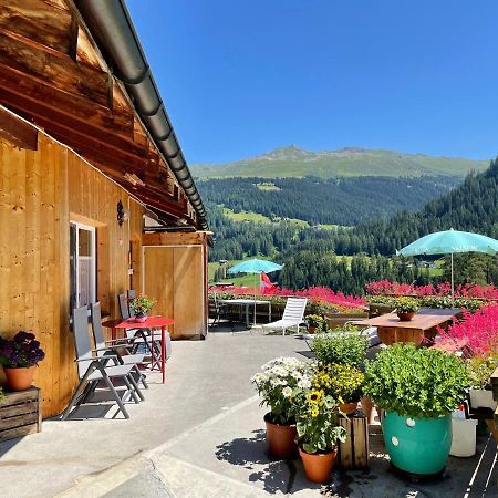 Bnb Guesthouse Lusi Frauenkirch Luaran gambar
