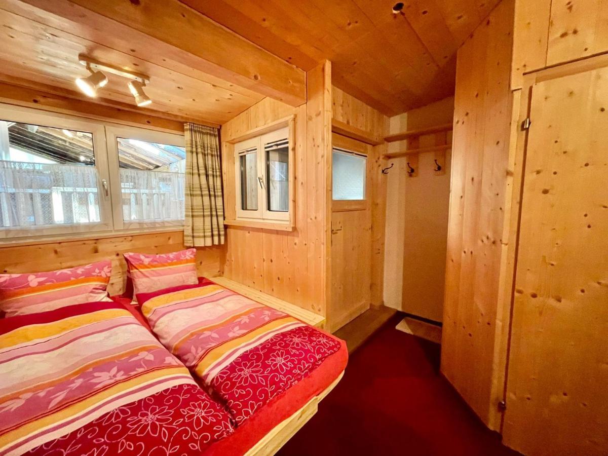 Bnb Guesthouse Lusi Frauenkirch Luaran gambar