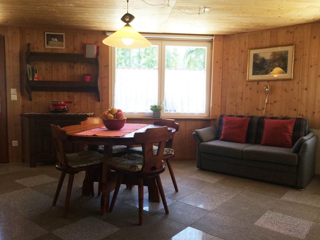 Bnb Guesthouse Lusi Frauenkirch Luaran gambar