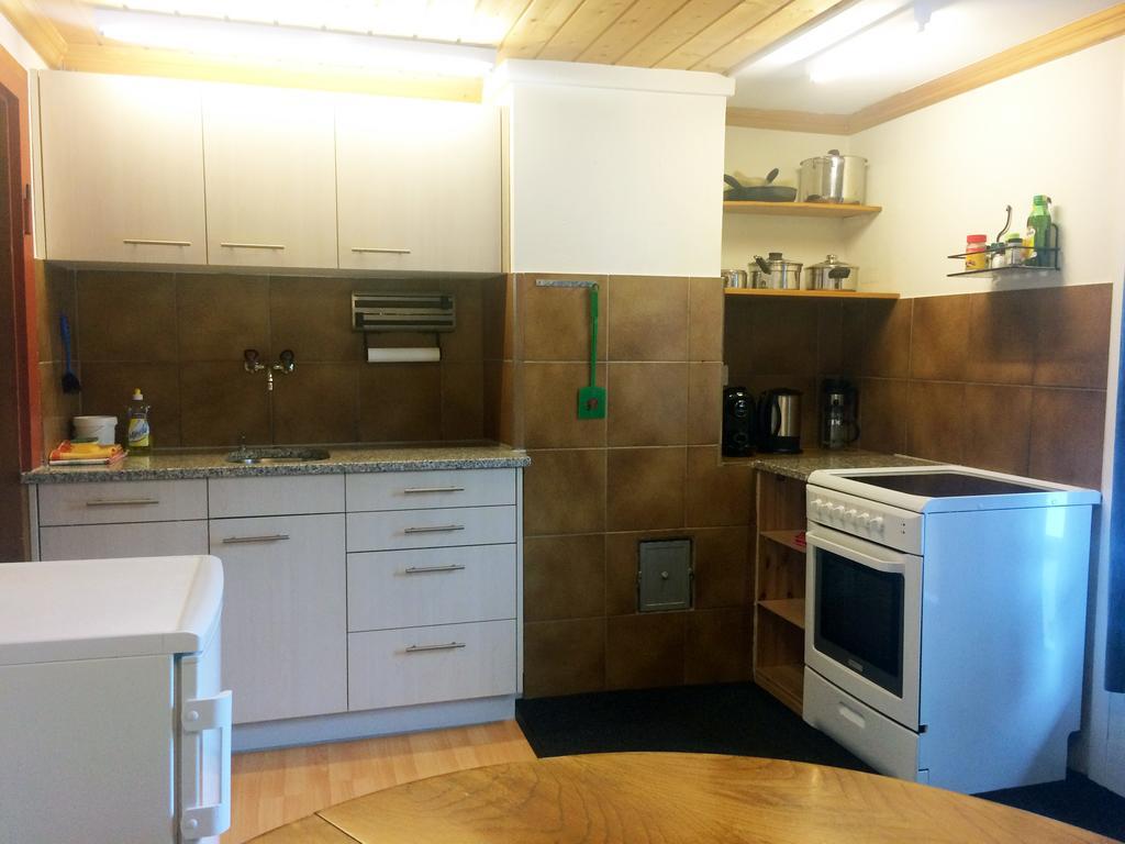 Bnb Guesthouse Lusi Frauenkirch Luaran gambar